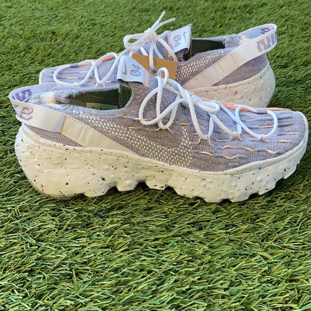 Nike Women's Athletic Shoes - Light Purple and White